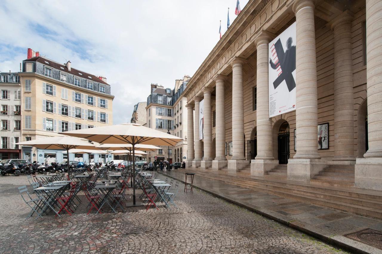 Paris Place Du Pantheon Exterior photo